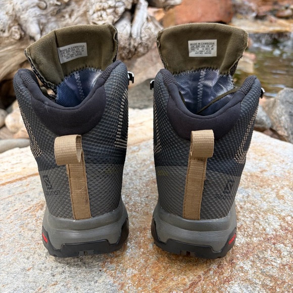 Salomon Mid Hiking Boots Contagrip Trail Shoes Mens 10 EU 44 - Picture 3 of 8